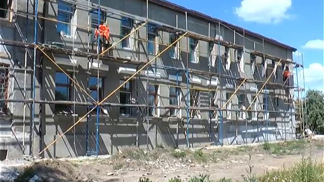 В Волчанской ЦРБ ремонтируют поликлинику и хирургическое отделение смотреть онлайн
