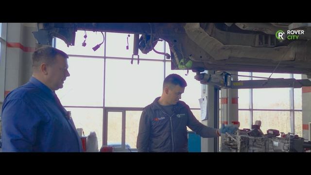 "Что произошло при 180 км/ч на Jaguar F-Type?! Узнайте сейчас!" смотреть онлайн