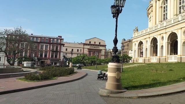 Одесса Киев 5 минут назад! Вот это поворот! БОМБЯТ С ВОЗДУХА❗СМОТРЕТЬ ВСЕМ❗ смотреть онлайн