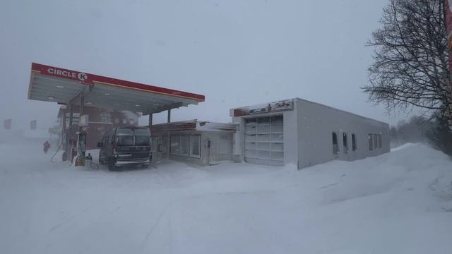 Van Life Winter Camping in Snow Storm - Blizzard in the North - Extreme Weather & Pan Pizza #vanlif смотреть онлайн