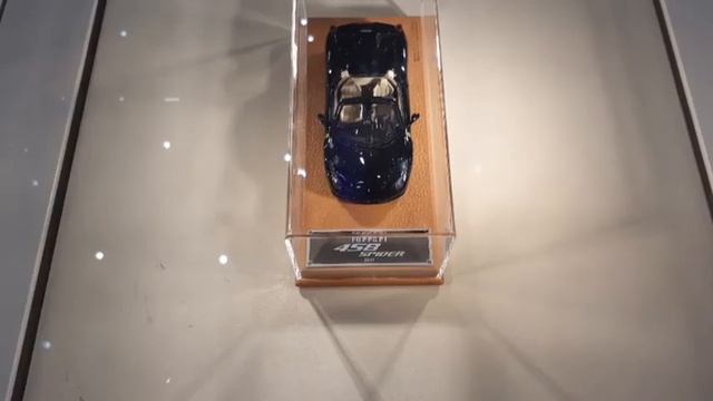 Ferrari Store смотреть онлайн