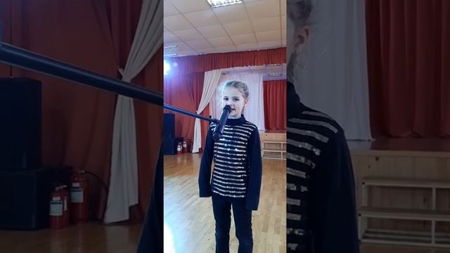 ЕВГЕНИЯ КОСТЕНКО "ДЕЛО БЫЛО В КАРОЛИНЕ(Р.БОЙКО) смотреть онлайн