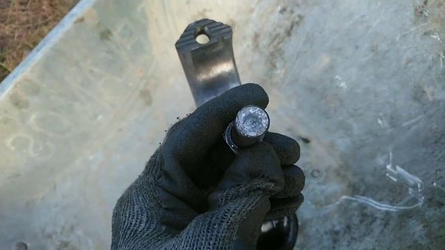 Кинуло димом та маслом з сапуна двигун Д-65. ЮМЗ-6. смотреть онлайн