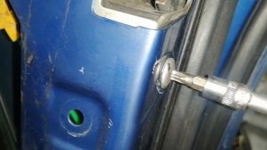 BMW e39 525, замена задних дверных ручек