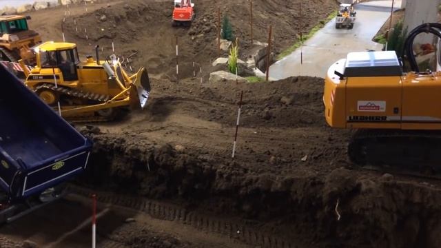 Building a road with RC Machines Part 2 смотреть онлайн