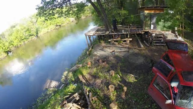 Треть палубы готово! Уже можно пить чай и смотреть на реку. (20.05.2016) смотреть онлайн