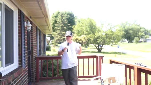 Comica Professional CVM-WM100 H Wireless Handheld Microphone UHF Review смотреть онлайн