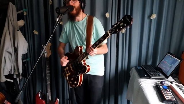 La Primavera + Me Gustas Tú - Manu Chao (loop Cover)