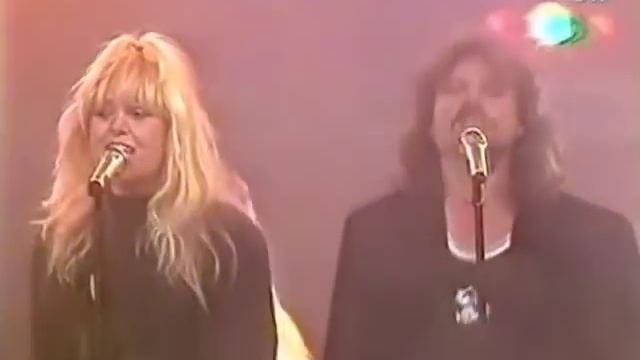 Csepregi Eva & Leslie Mandoki - Korea (Live @ Clip Klapp 1989) смотреть онлайн