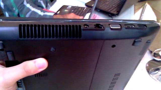 ASUS K53E (K53E-SX055D)