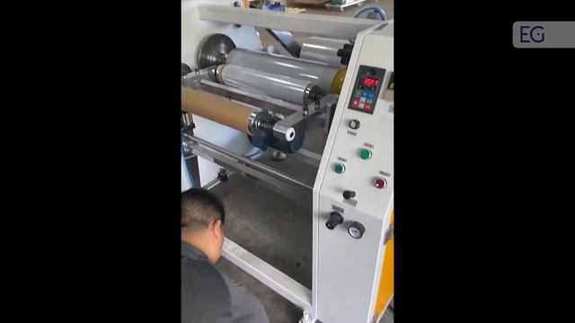 Компактный станок для перемотки стрейч-пленки, модель RM-P смотреть онлайн