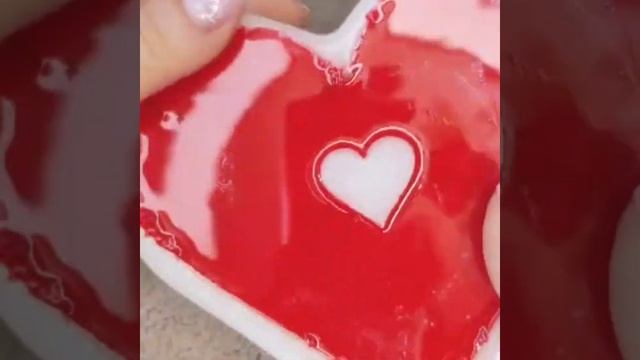 Подстаканник сердце из эпоксидной смолы. Эффект шелка. смотреть онлайн