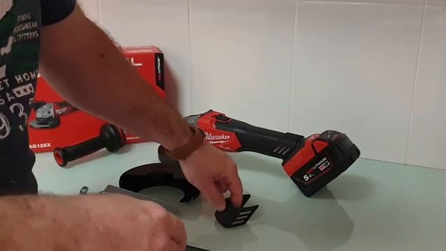 Radial Milwaukee M18 FSAG125X смотреть онлайн
