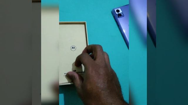 UNBOXING MOTOROLA EDGE 30 NEO смотреть онлайн