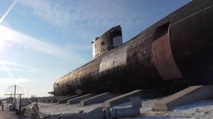 музей ВАЗ в Тольятти подводная лодка.submarine in Togliatti