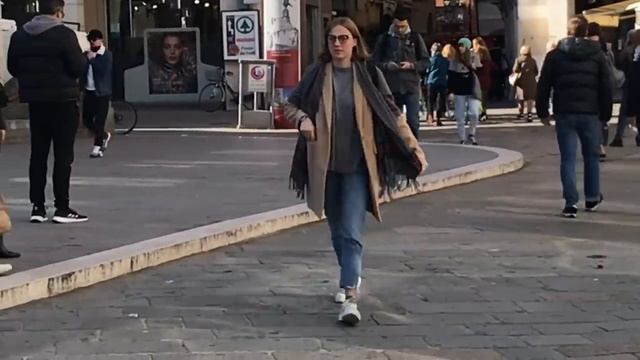 Италия, осень, как одеваются итальянки ? смотреть онлайн