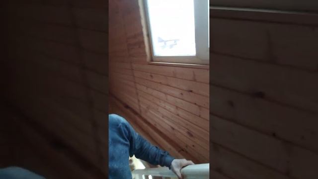 деревянная лестница на 90° на косоурах видео. Изготовление деревянных лестниц в Перми. смотреть онлайн
