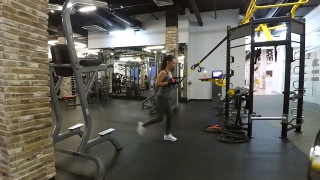 Вводная тренировка в тренажерном зале на все тело для новичков. Для женщин/девушек. смотреть онлайн