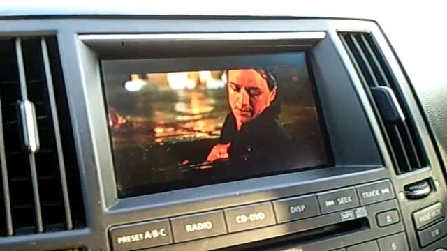 DVD на переднем мониторе infiniti fx35 смотреть онлайн