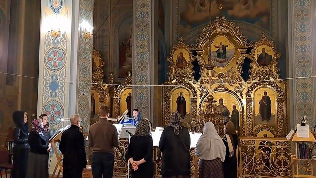 "Ис полла эти, дэспота" (Είς πολλά έτη, δέσποτα). Регент Екатерина Артюхова. смотреть онлайн
