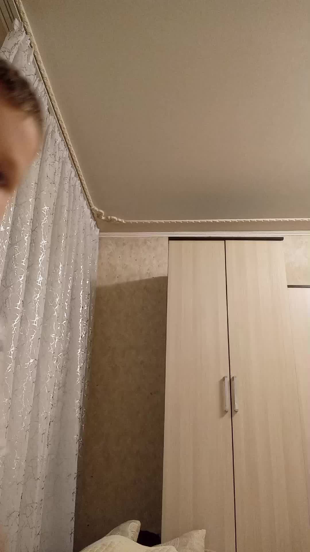 6
r смотреть онлайн