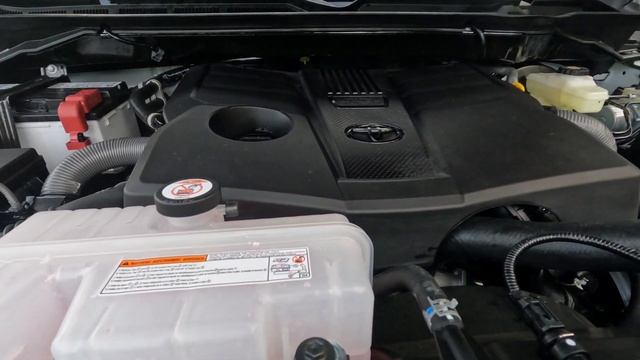 2022 TOYOTA TUNDRA PLATINUM 3.5 LITRE V6 TWIN TURBO смотреть онлайн