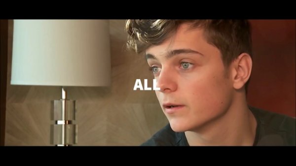 Avicii feat. Martin Garrix - Hold On Never Leave