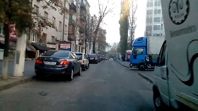 03.11.2014 Киев Пимоненко. Разбил зеркало смотреть онлайн