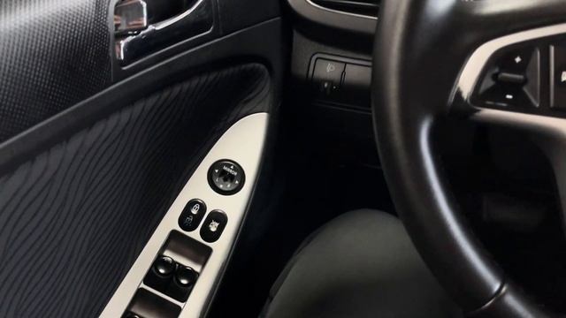 Hyundai Solaris 2011 г.в 1.6 АT (123 л.с), Купить в Автосалоне АВТОПАРК76 в г. Ярославль! смотреть онлайн