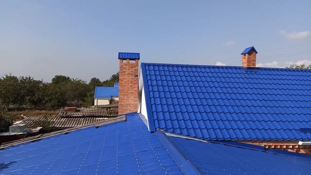 КУПИЛИ ДОМ В СТАНИЦЕ.. Тут тихо, там громко.Огород с высоты птичьего полета.Утепляем крышу на кухне смотреть онлайн