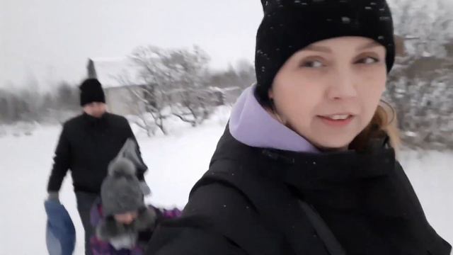 VLOG/ Первый раз...😱Это просто СУПЕР😜 Катаемся на Ватрушке прицепом🤪😀😁 смотреть онлайн