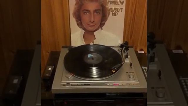 Barry Manilow-Can't Smile Without You смотреть онлайн