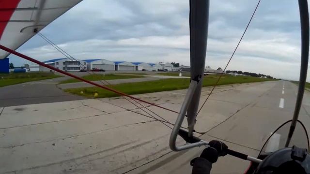 Полеты на дельталете. Конвейер. Уход на второй круг. Go around landing. Ultralight смотреть онлайн