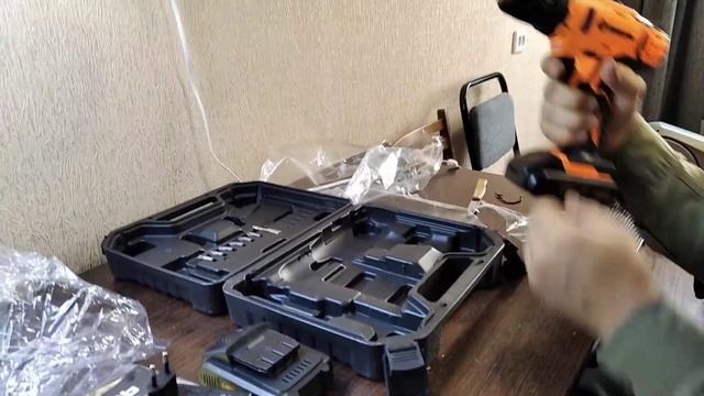 Дрель-шуруповерт Вихрь ДА-18Л-2К с литиевым аккумулятором на 18В купленная в Сулпак смотреть онлайн