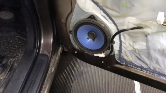 Хрипят колонки! не беда смотреть онлайн
