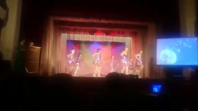 Моё выступление 27 апреля "Танец Добрые Дела" я первая выхожу во второй линии смотреть онлайн