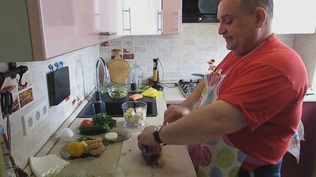 Форшмак из сельди (нем. Vorschmack — «закуска»)еврейская кухня.Herring forshmak. смотреть онлайн