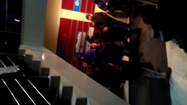 Бардак в ФМС, Новосибирск, Есенина 1 г смотреть онлайн