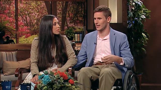 Chris and Emily Norton: A Glimpse Of Hope (LIFE Today) смотреть онлайн