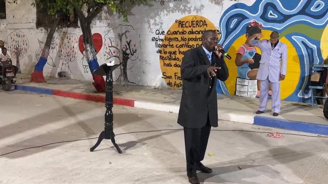 Pastor Gilberto prensa tema trastornado la tinieblas.🔥🔥🙌🏻👔 смотреть онлайн