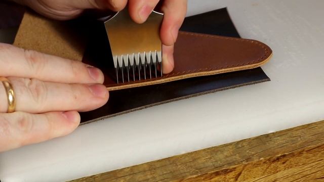 Футляр для ножниц из кожи своими руками. leather scissors case diy смотреть онлайн