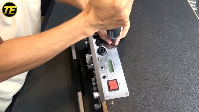 What's Inside SINOBAND Xdobo Alps Pro 500W Party Karaoke Speaker?