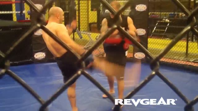 Manny Gamburyan New MMA Bodyguard Belly Pad Video Demo смотреть онлайн
