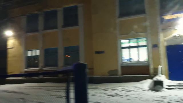 ВАСИЛЬЕВНА ОСВАИВАЕТ ГРИВНОТЕРАПИЮ смотреть онлайн