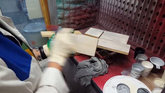 ВОДНЫЕ ЭМАЛИ ПО ДЕРЕВУ HIDROHEL. ОКРАШИВАНИЕ РАЗЛИЧНЫМИ ОТТЕНКАМИ смотреть онлайн