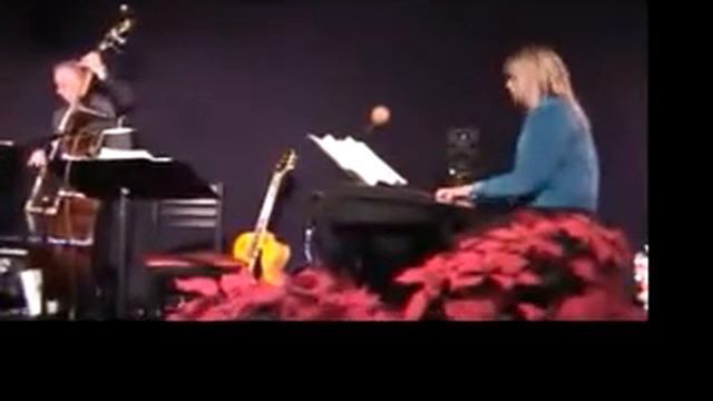 Cookie's Jam - Jennifer Abel Trio смотреть онлайн