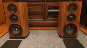 Wharfedale Evo 4.2
