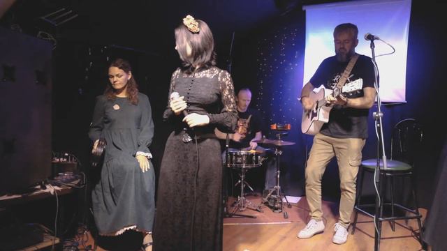 Чёрная река - Чёрный квадрат (live) смотреть онлайн