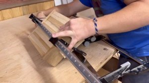 Подставка для ножей дерева СВОИМИ РУКАМИ/ Wooden Knife Stand/ В магазине такого НЕТ!