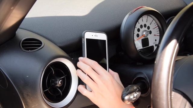 MINI Cooper Magnetic Phone Mount смотреть онлайн